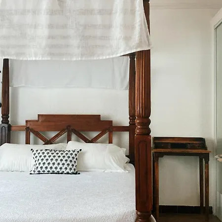 Hotel Les Flots Bleus