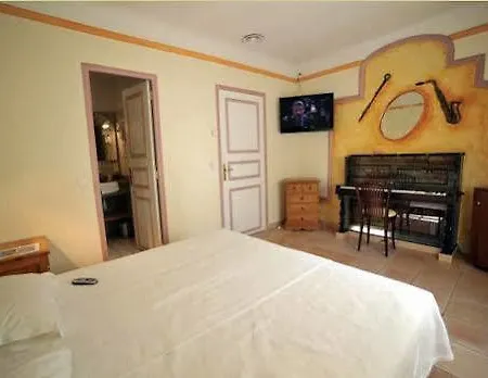 Les Flots Bleus Hotel Le Lavandou