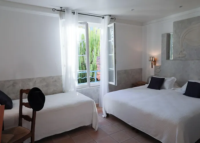 Les Flots Bleus Szálloda Le Lavandou