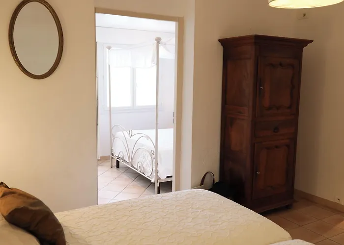 Les Flots Bleus Szálloda