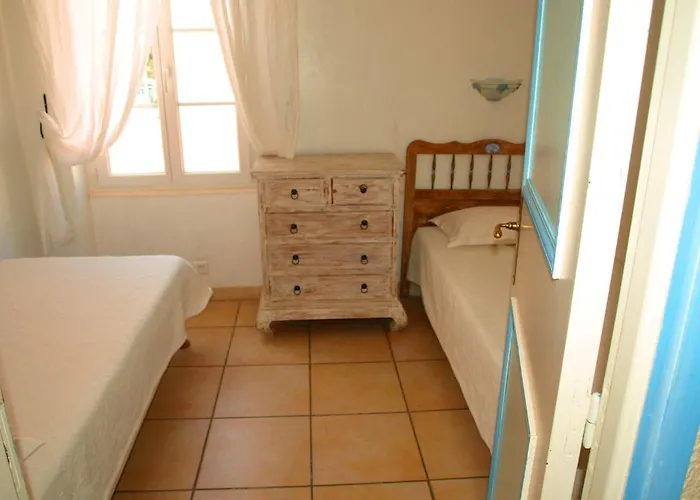 Szálloda Les Flots Bleus 3*