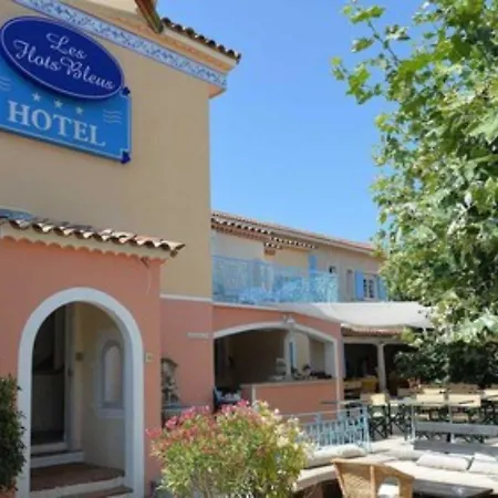 Les Flots Bleus Otel 3*