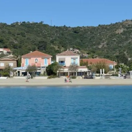 Ξενοδοχείο Les Flots Bleus