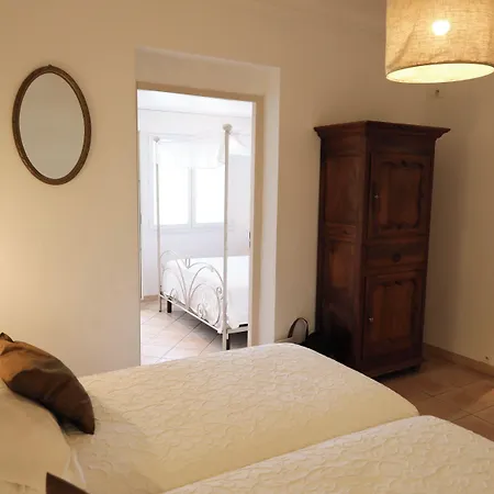 Les Flots Bleus Ξενοδοχείο