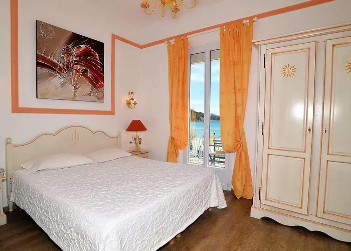 Les Flots Bleus Hotel Le Lavandou