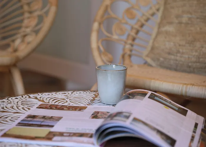 Les Flots Bleus מלון